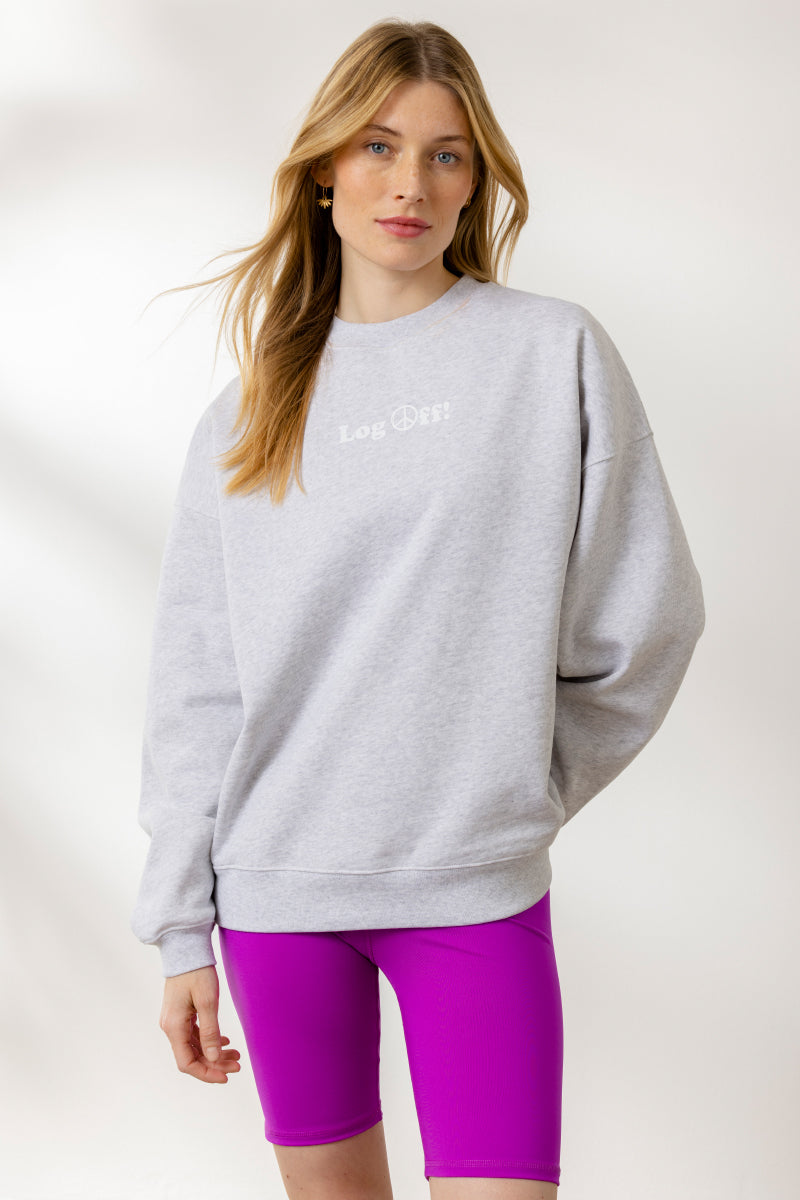 Hey Honey - Fall-ing in love our Janka Oeljeschlager wearing Sweater LEO  and Leggings FLAWLESS in Bordeaux 🍁♥️ Shop her outfit online www.hey-honey.de  #HeyHoneyYoga